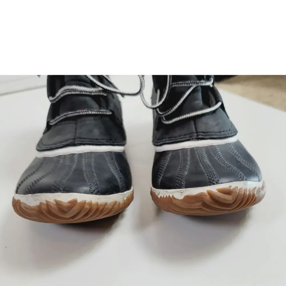 SOREL OUT & ABOUT DUCK WATERPROOF ANKLE BOOTS IN BLACK, SZ 9.5